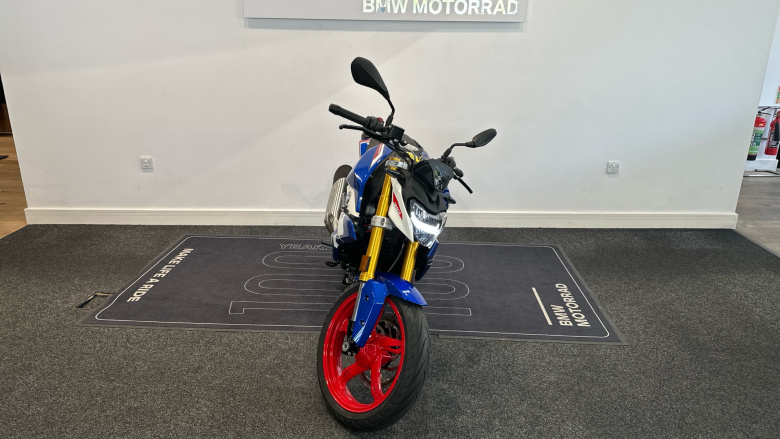 BMW G310 R ABS